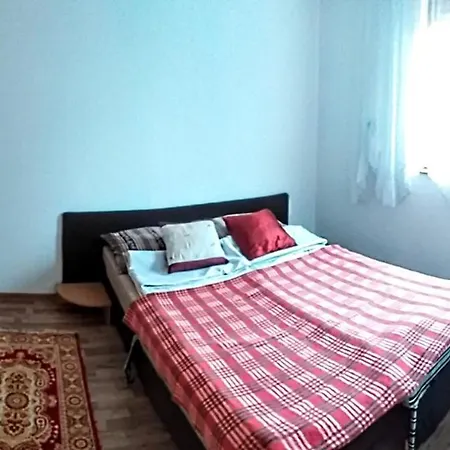 Apartamento Esi Apartman *
